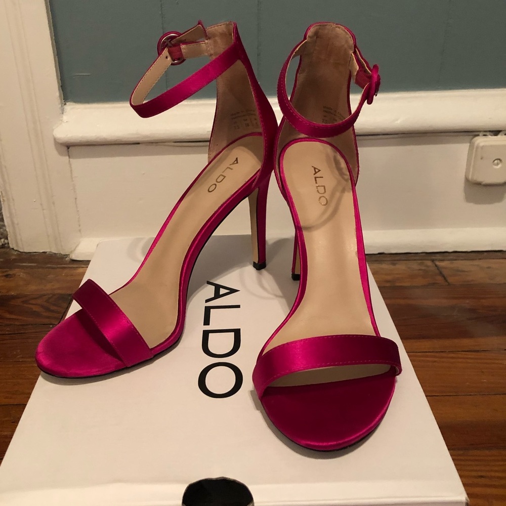 Strappy fuscia heels